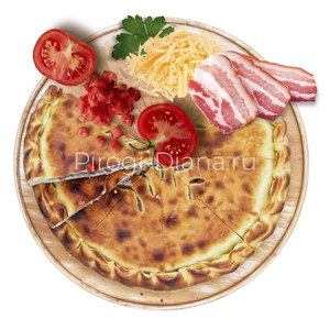 Осетинский пирог с ветчиной, сыром и помидорами